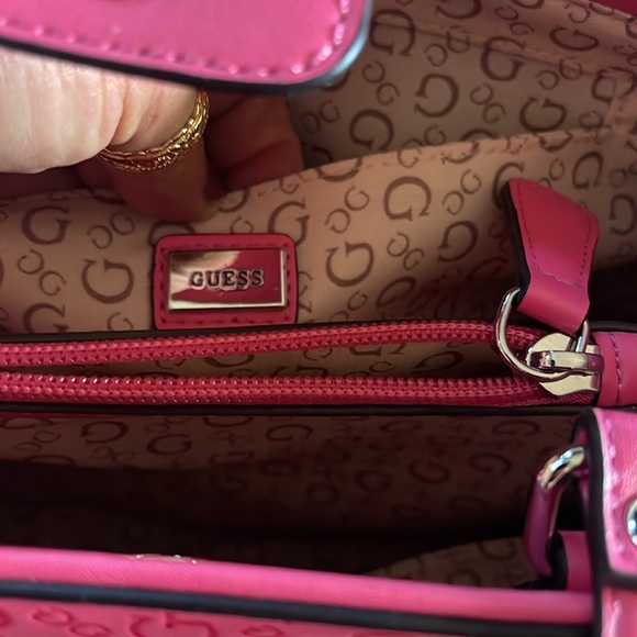 *NWT* Guess Punch (Pink)Rowe 
Satchel/Shoulder Bag - Picture 3 of 5